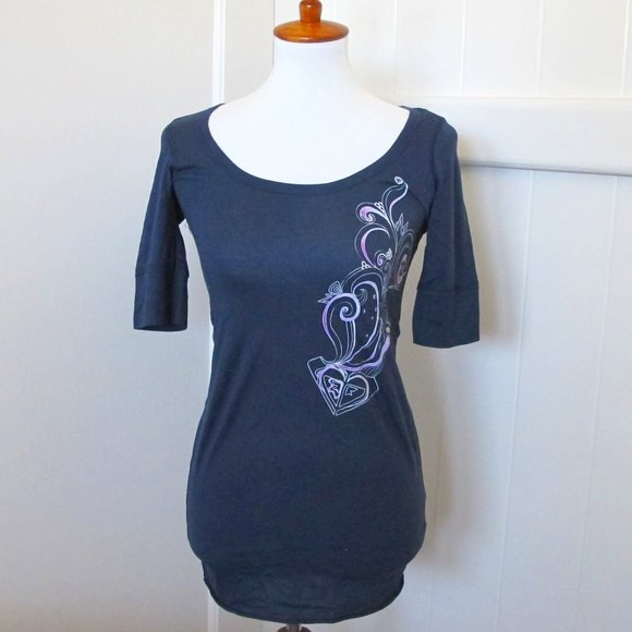 Roxy  | Whimsical "In Like Flyn" Printed Half Sleeve Top - Picture 1 of 7